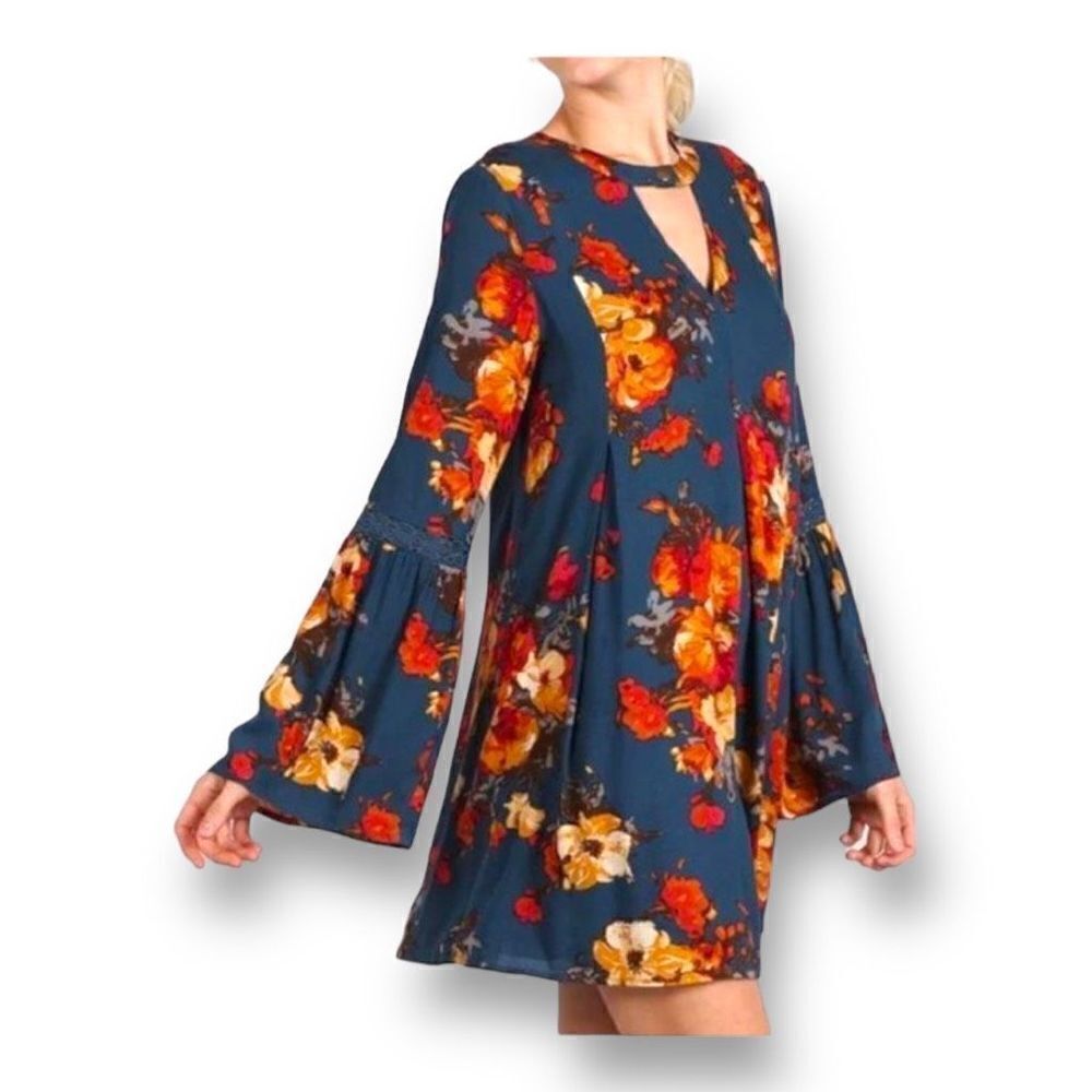 Anthro Brand Blu Pepper‎ Floral Navy Shift, Small